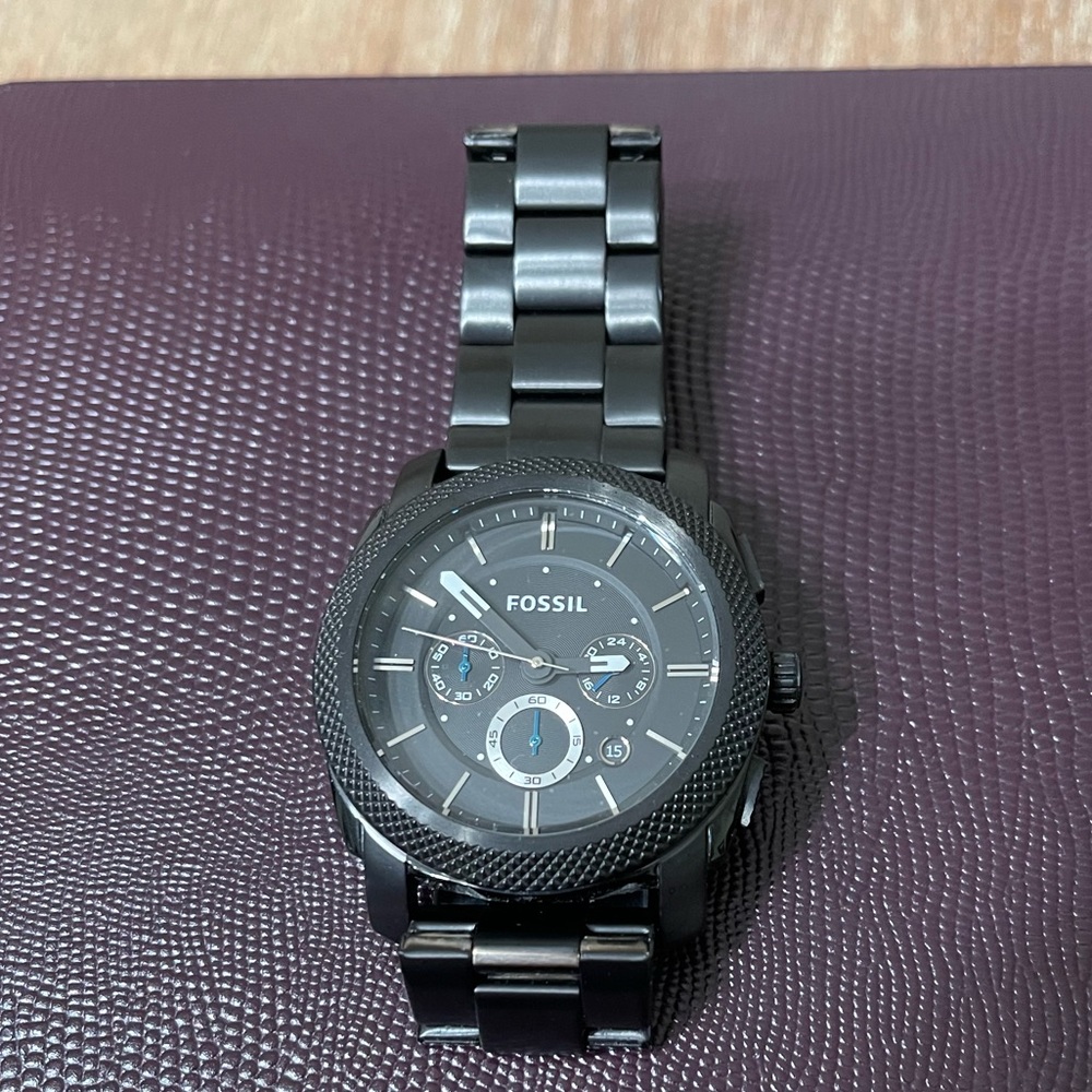 Fossil Watch ⏱️